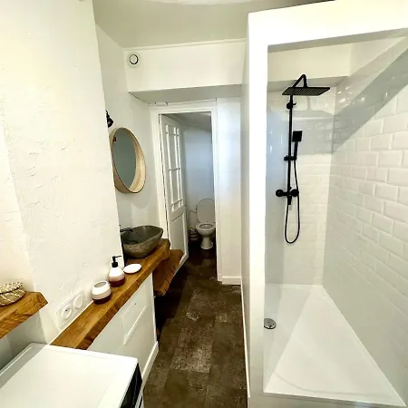 Centre Apartment *